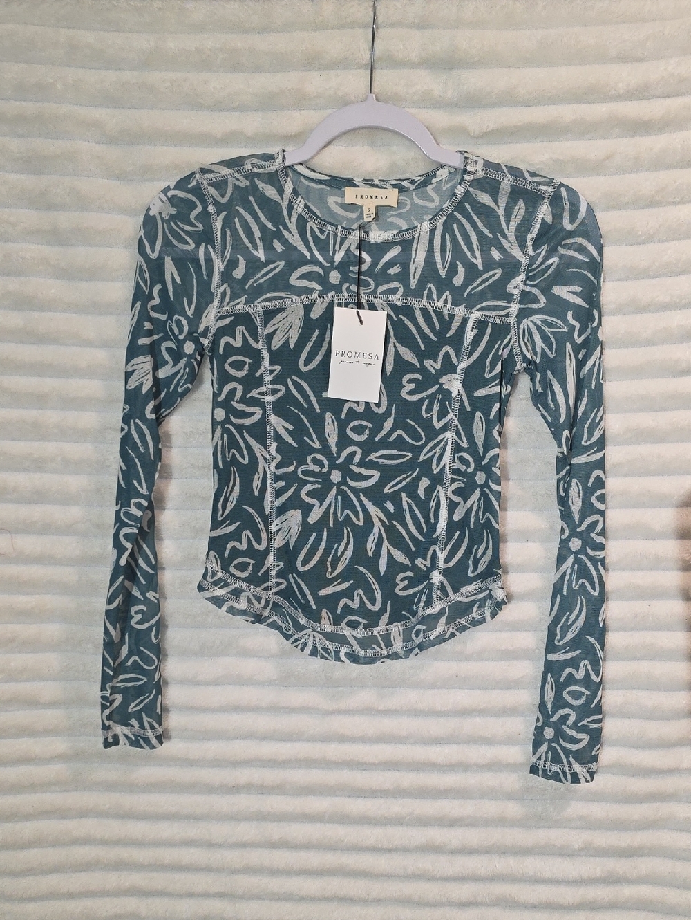 0163 Modern Blossoms Floral-Print Mesh Exposed-Seam Top